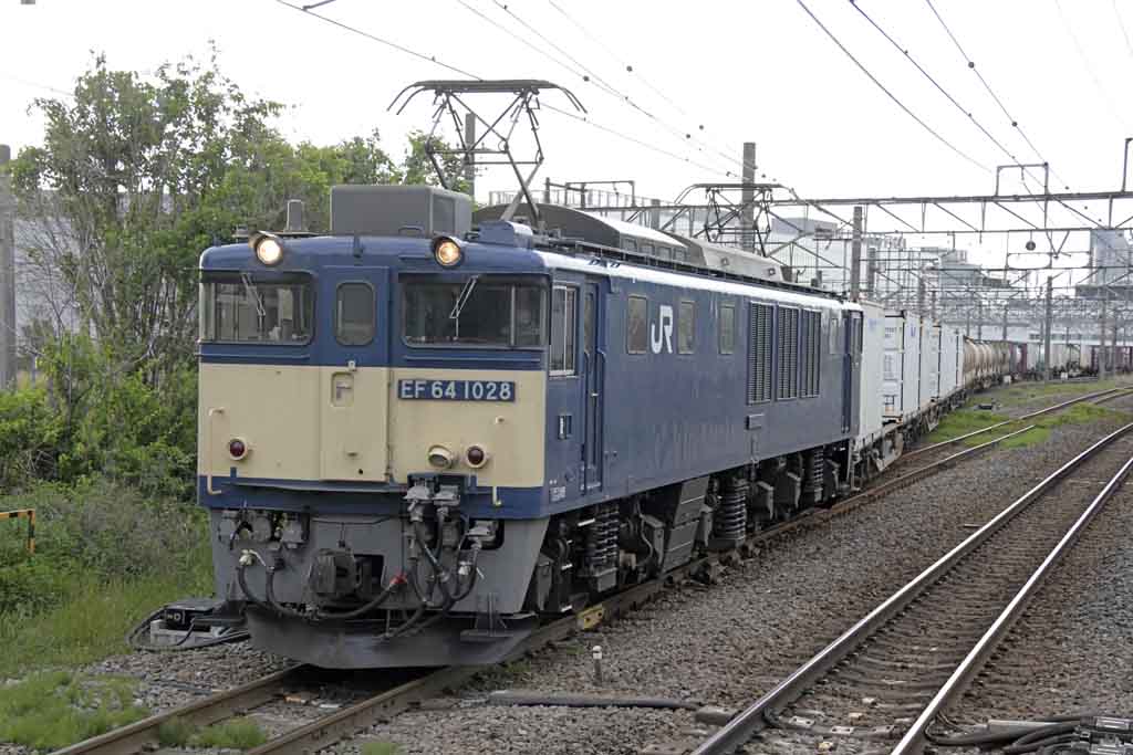 EF64-1045